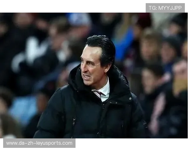 埃梅里临场调整效果显著：战术微调点燃比赛节奏